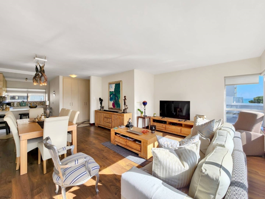To Let 2 Bedroom Property for Rent in Sea Point Western Cape